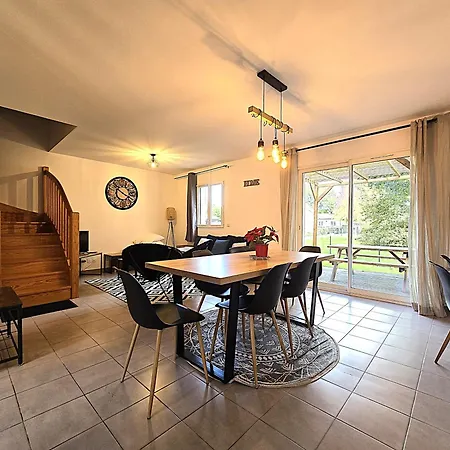Le Clos Andree: Charming North Montauban Home with Garden and Garage Exterior photo