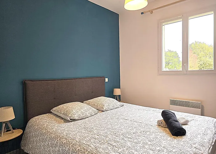 Le Clos Andree - Charmante Maison 8 Personnes - 5 Lits - Climatisation Reversible - Parking 3 Vehicules - Garage - Zone Nord Montauban - Terrasse Et Jardin