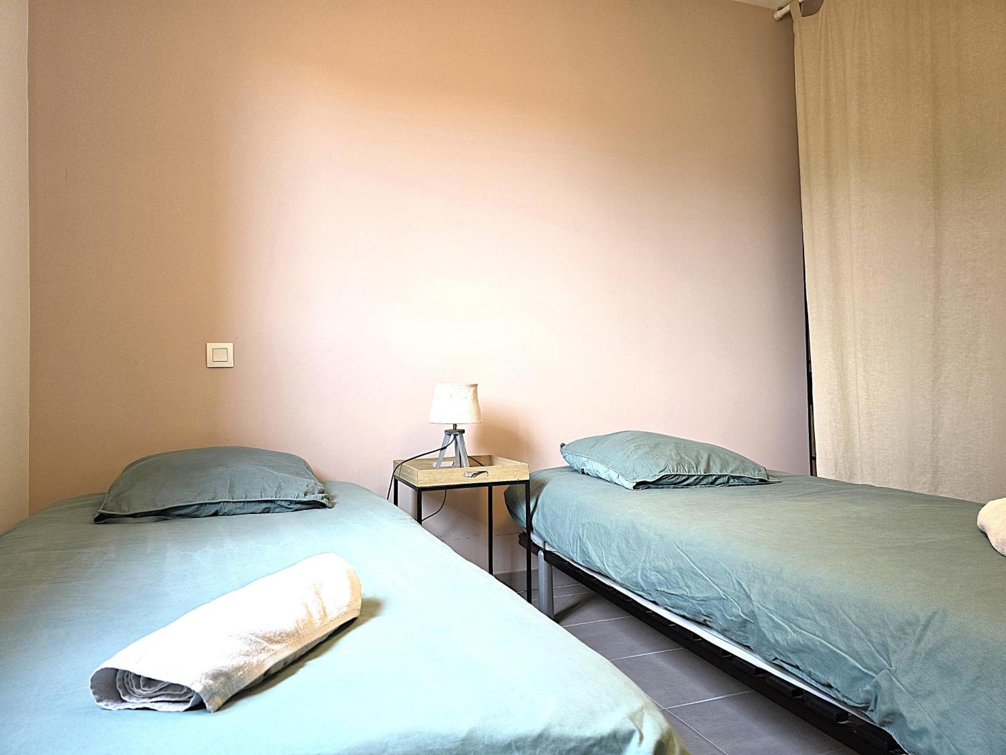 Le Clos Andree: Charming North With Garden And Garage Holiday home